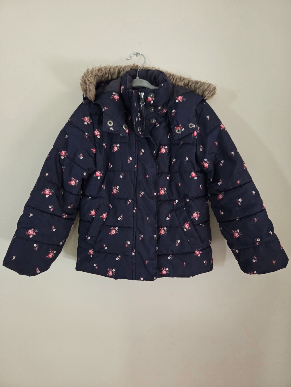 Gap Kids Girls Navy Floral Puffer Coat with Faux Fur Hood Small